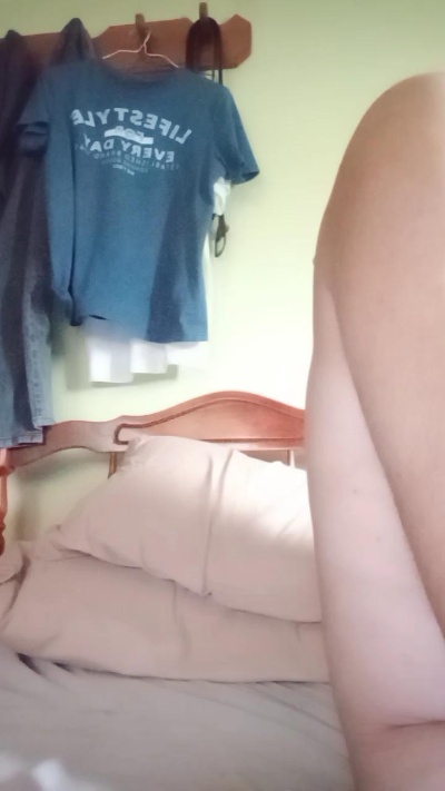 ezepe1 live cam on Cam4