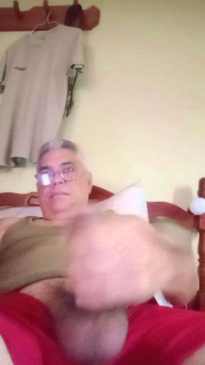ezepe1 live cam on Cam4