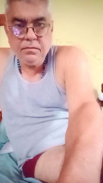 ezepe1 live cam on Cam4