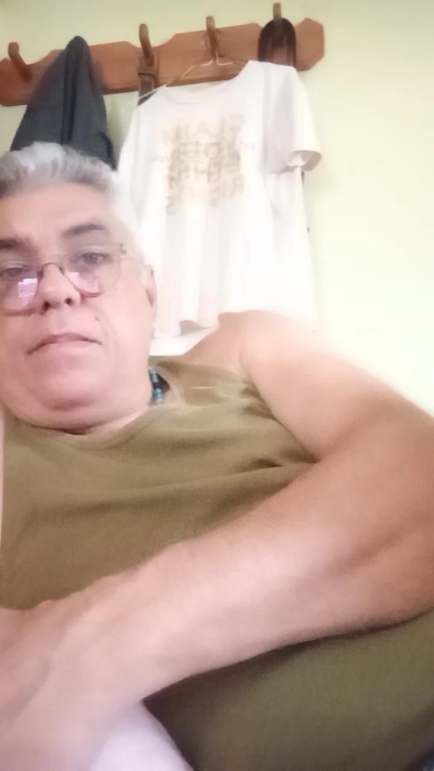 ezepe1 live cam on Cam4