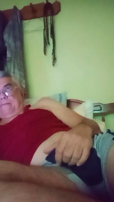 ezepe1 live cam on Cam4