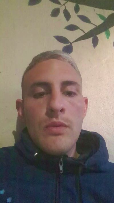 ezequiel156 live cam on Cam4