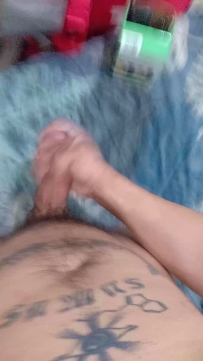 fUMAN2FLORES live cam on Cam4