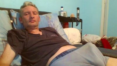 fabien024 live cam on Cam4