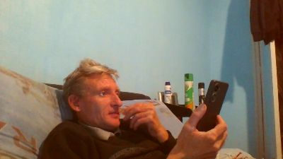 fabien024 live cam on Cam4