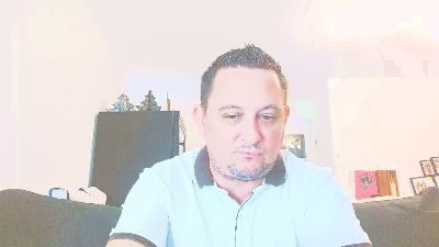 fabien44 live cam on Cam4