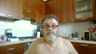 fabio123410 live cam on Cam4