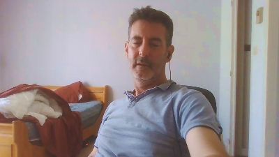 fabious28 live cam on Cam4