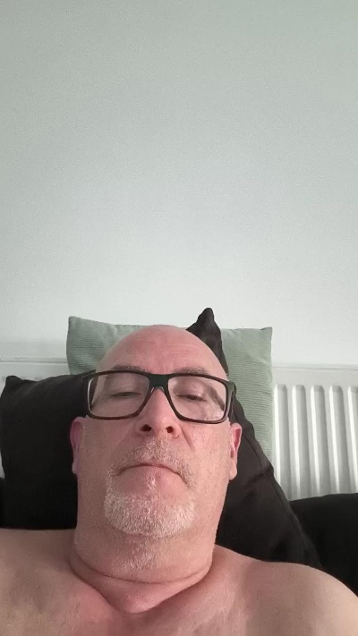 fabrizio4 live cam on Cam4