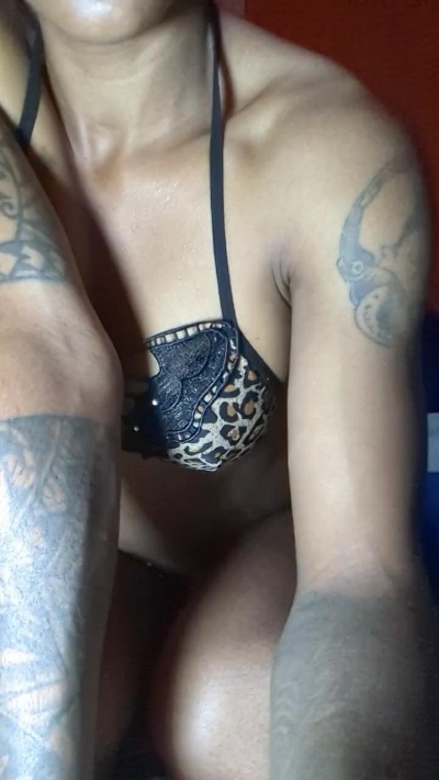 fantasmia live cam on Cam4