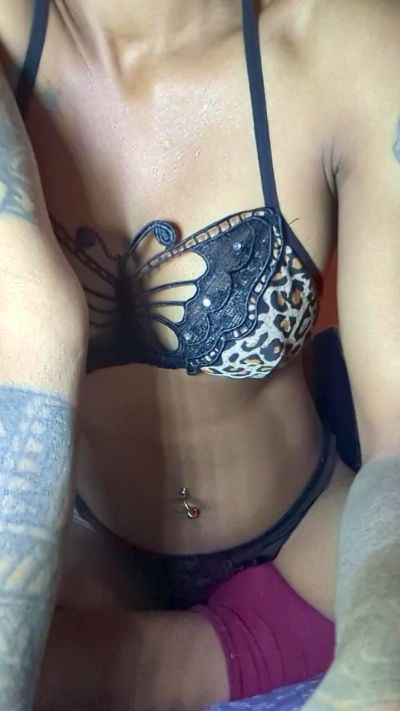 fantasmia live cam on Cam4