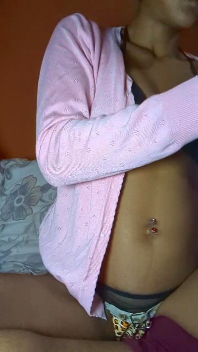 fantasmia live cam on Cam4