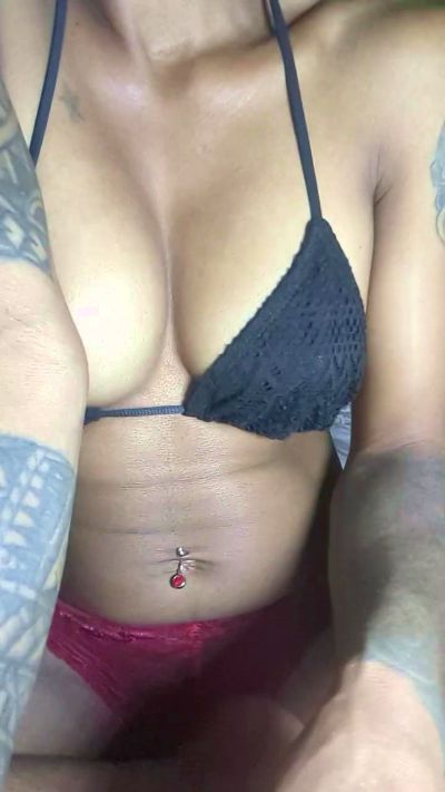 fantasmia live cam on Cam4