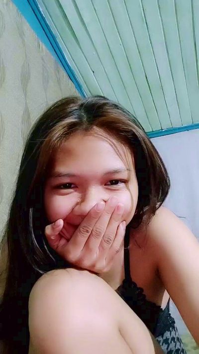 fara5 live cam on Cam4