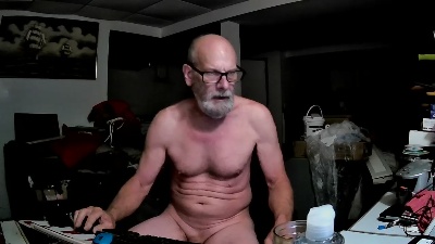 farmboy07843 live cam on Cam4