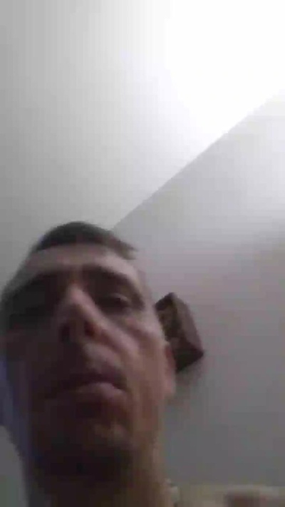 fefe1981 live cam on Cam4