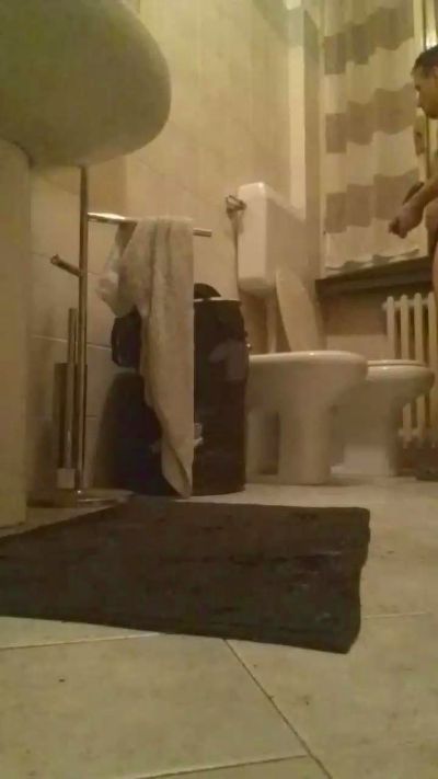 fefe1981 live cam on Cam4