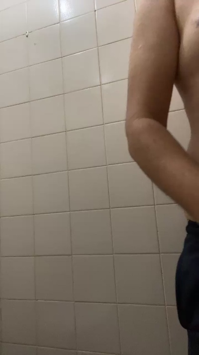 feliped76 live cam on Cam4