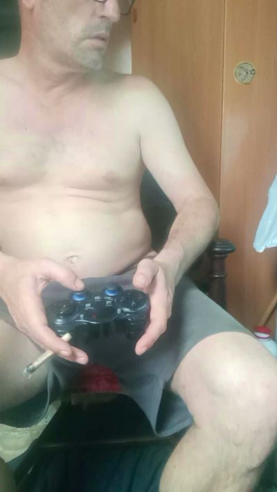 felipedavidtgn2 live cam on Cam4