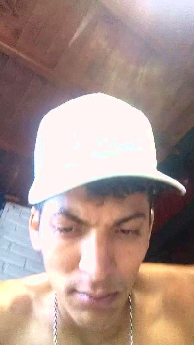 felixm98 live cam on Cam4