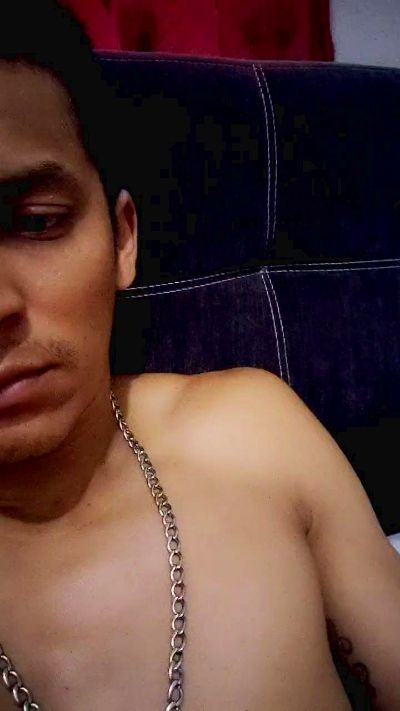 felixm98 live cam on Cam4