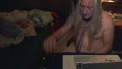 fene2477 live cam on Cam4