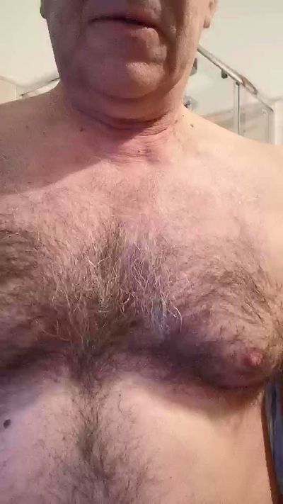 fenicottero1 live cam on Cam4