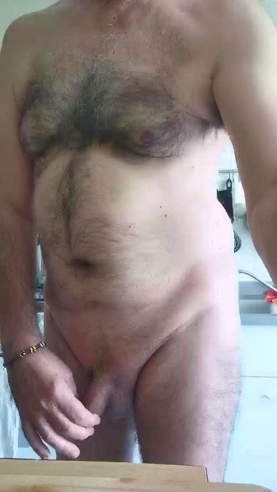 fenicottero1 live cam on Cam4