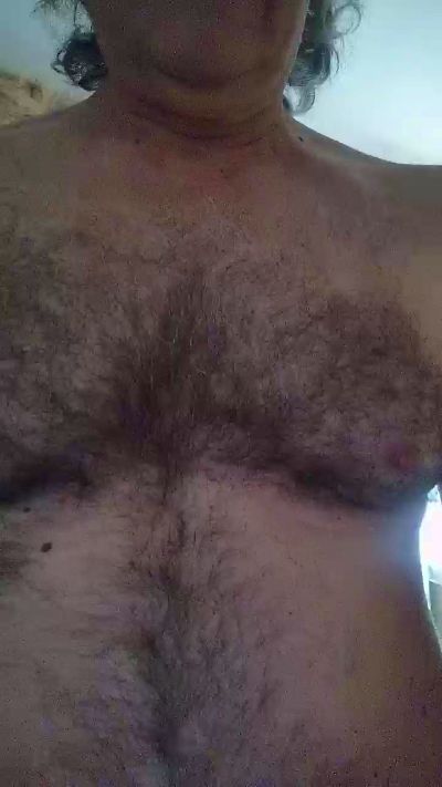 fenicottero1 live cam on Cam4