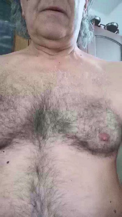 fenicottero1 live cam on Cam4