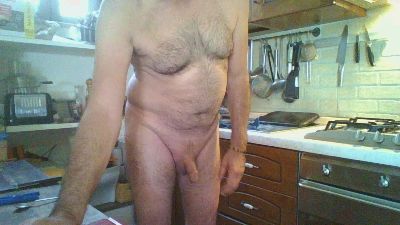 fenicottero1 live cam on Cam4