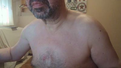 feoperomajo1 live cam on Cam4