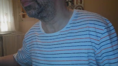 feoperomajo1 live cam on Cam4