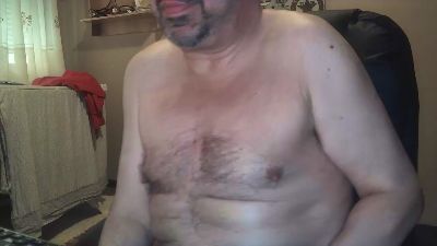 feoperomajo1 live cam on Cam4
