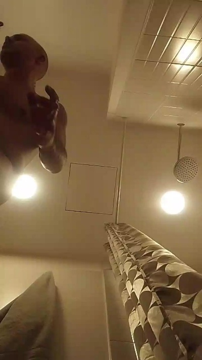 fer2343 live cam on Cam4