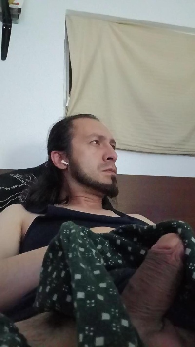 ferchohotCock85 live cam on Cam4