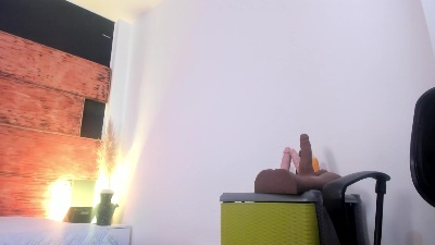 fernanda_liie_ live cam on Cam4