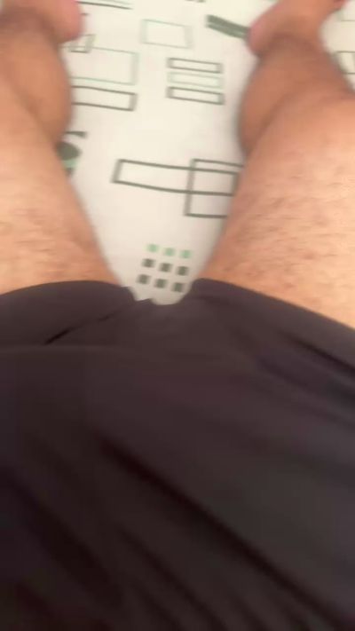 fernandez9281 live cam on Cam4