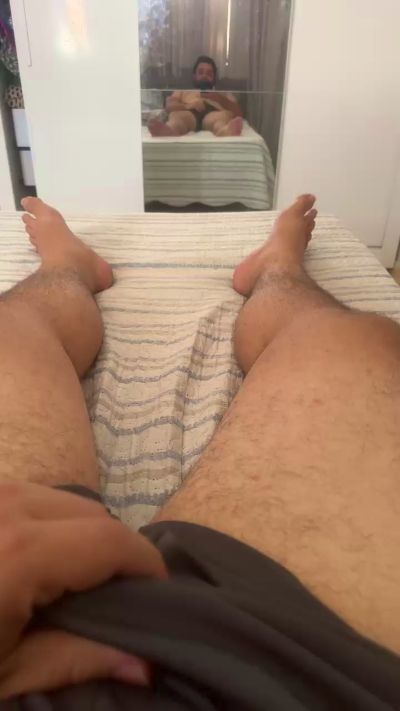 fernandez9281 live cam on Cam4