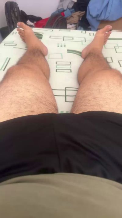 fernandez9281 live cam on Cam4