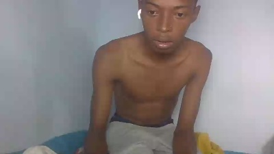 fernando1 live cam on Cam4