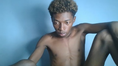 fernando1 live cam on Cam4