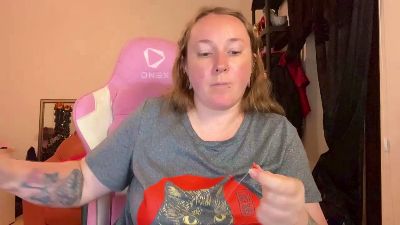 fetish_girl live cam on Cam4