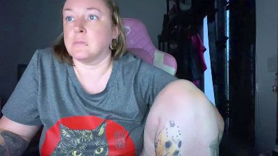 fetish_girl live cam on Cam4
