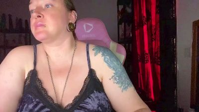 fetish_girl live cam on Cam4