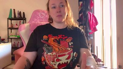 fetish_girl live cam on Cam4