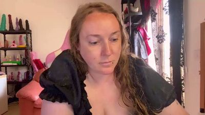 fetish_girl live cam on Cam4