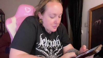 fetish_girl live cam on Cam4