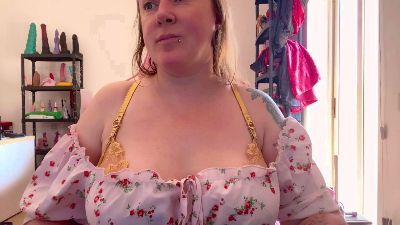 fetish_girl live cam on Cam4