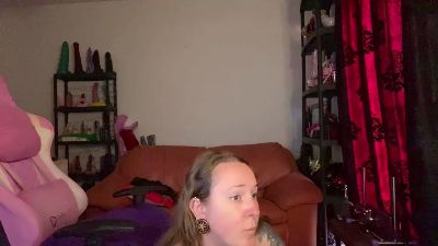 fetish_girl live cam on Cam4